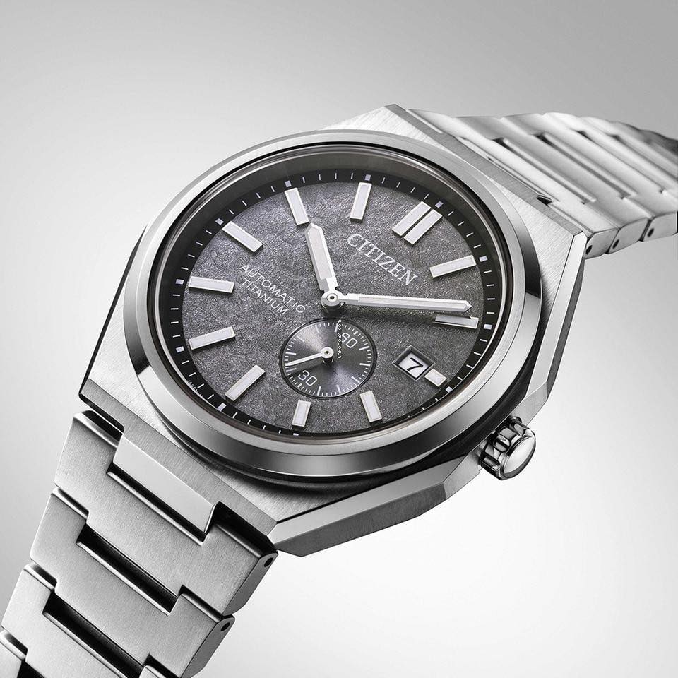 CITIZEN NJ0180-80H MECHANICAL MEN WATCH